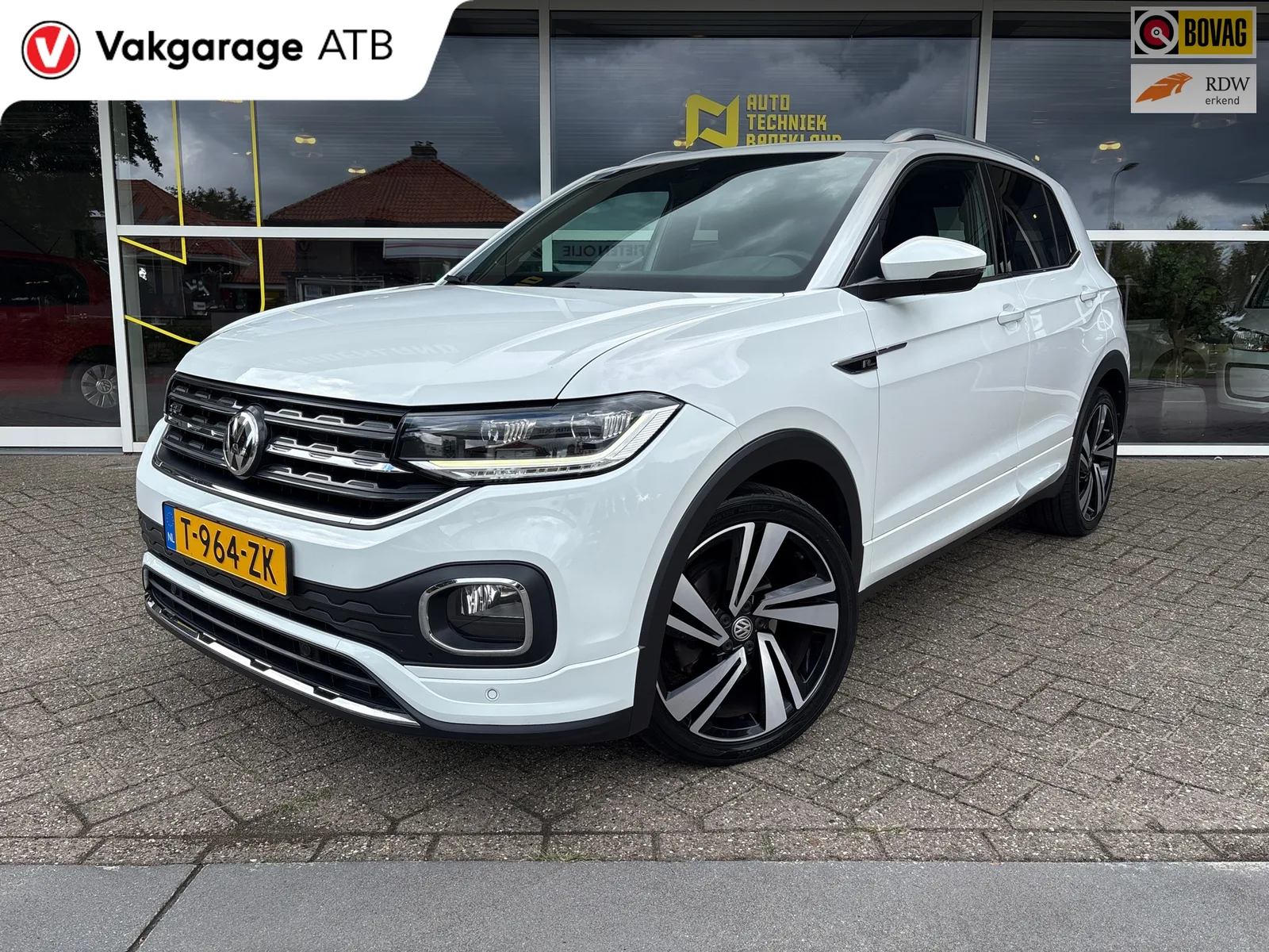 Volkswagen T-Cross (2019) — foto 1