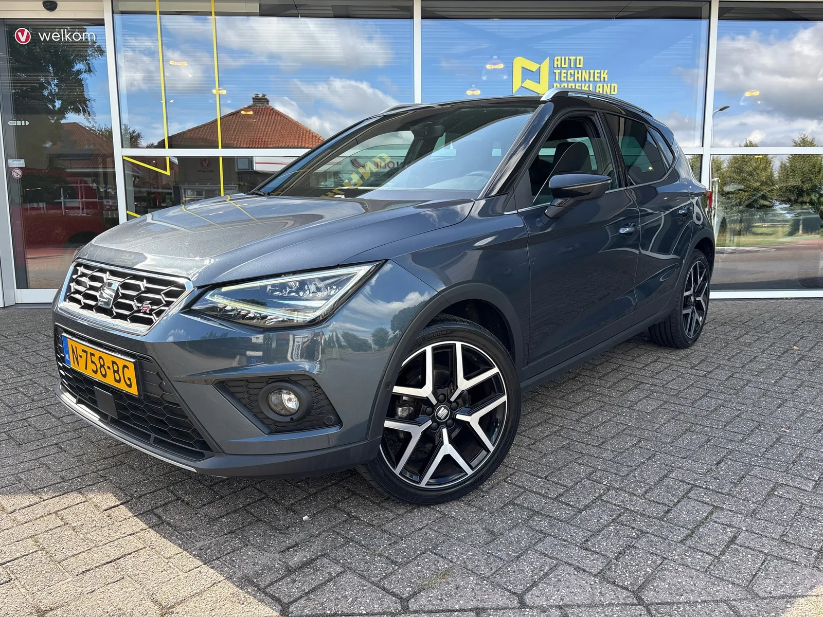 SEAT Arona (2021) — foto 1