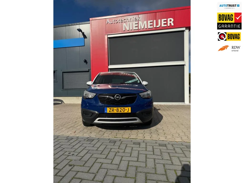 Opel Crossland X (2019) — foto 1