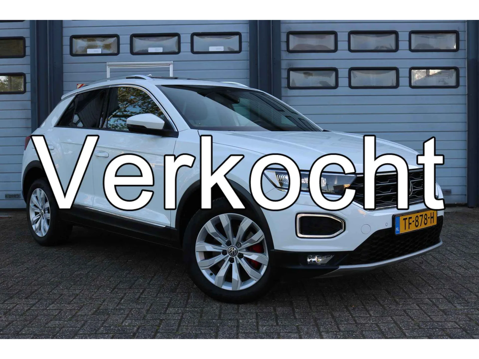Volkswagen T-Roc (2018) — foto 1
