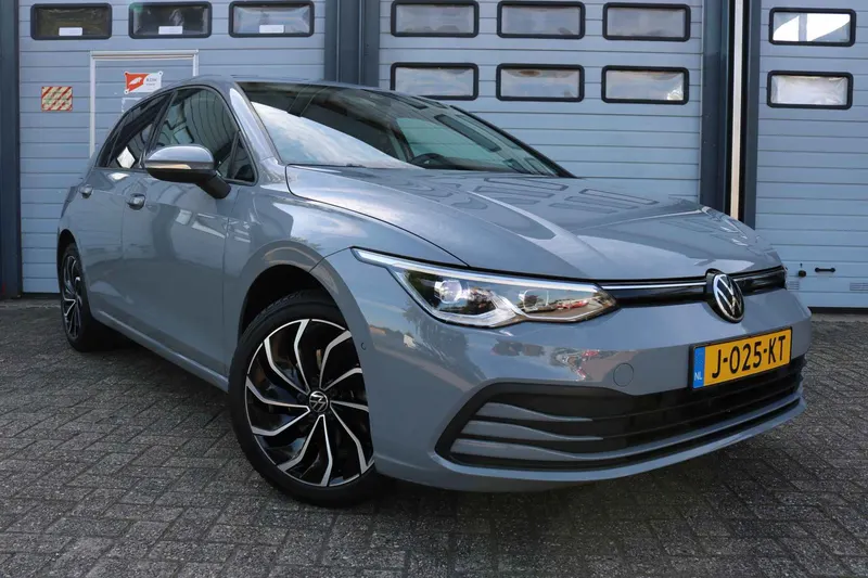 Volkswagen Golf (2020)