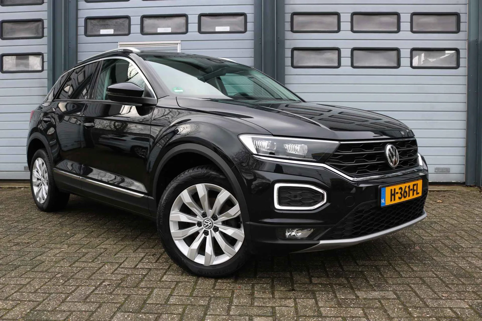 Volkswagen T-Roc (2020) — foto 1