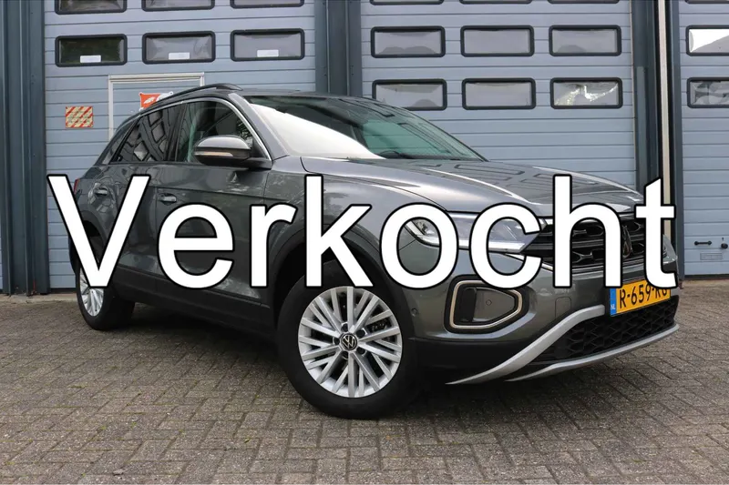 Volkswagen T-Roc (2022)