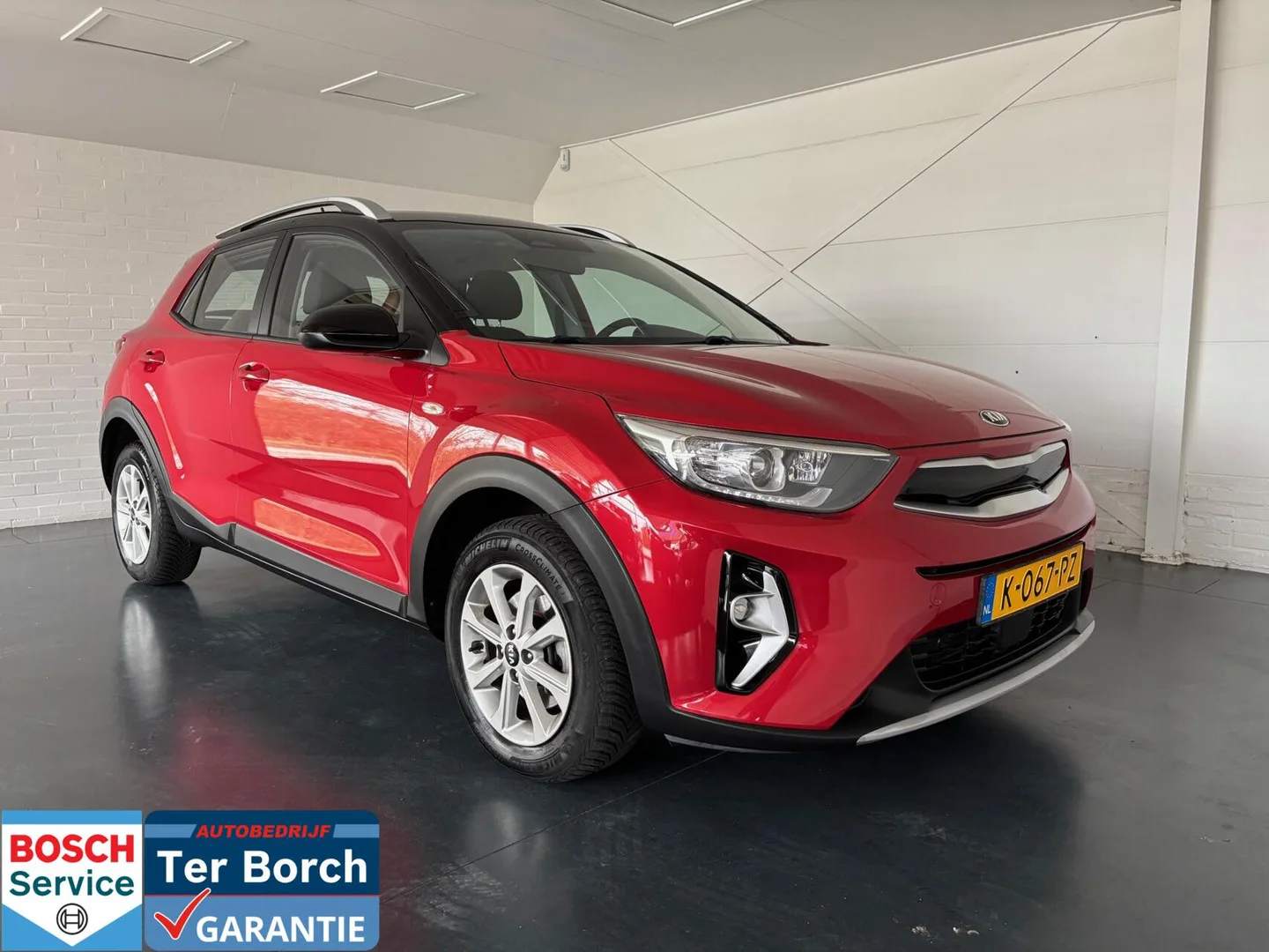 Kia Stonic (2021) — foto 1