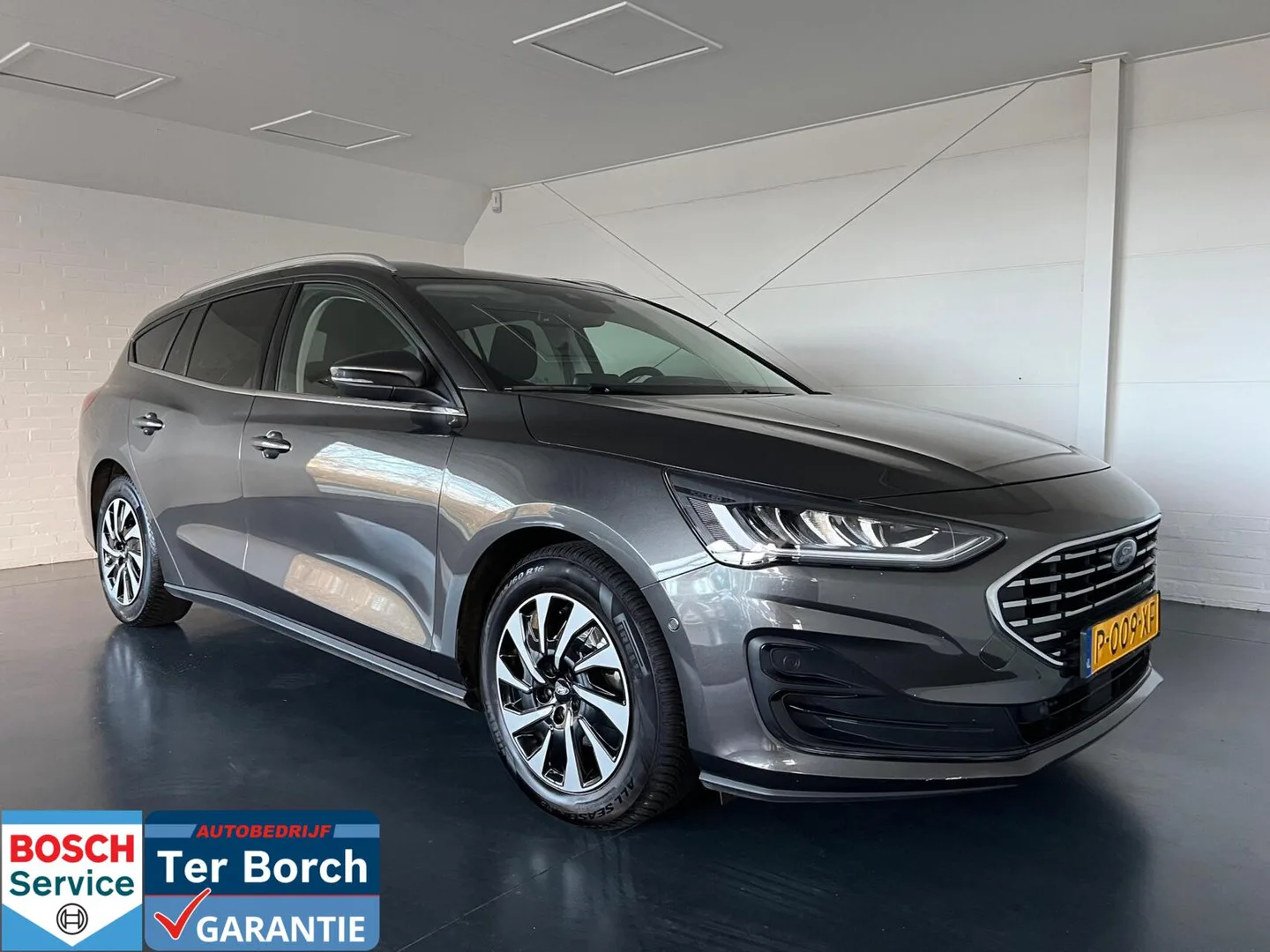 Ford Focus (2022) — foto 1