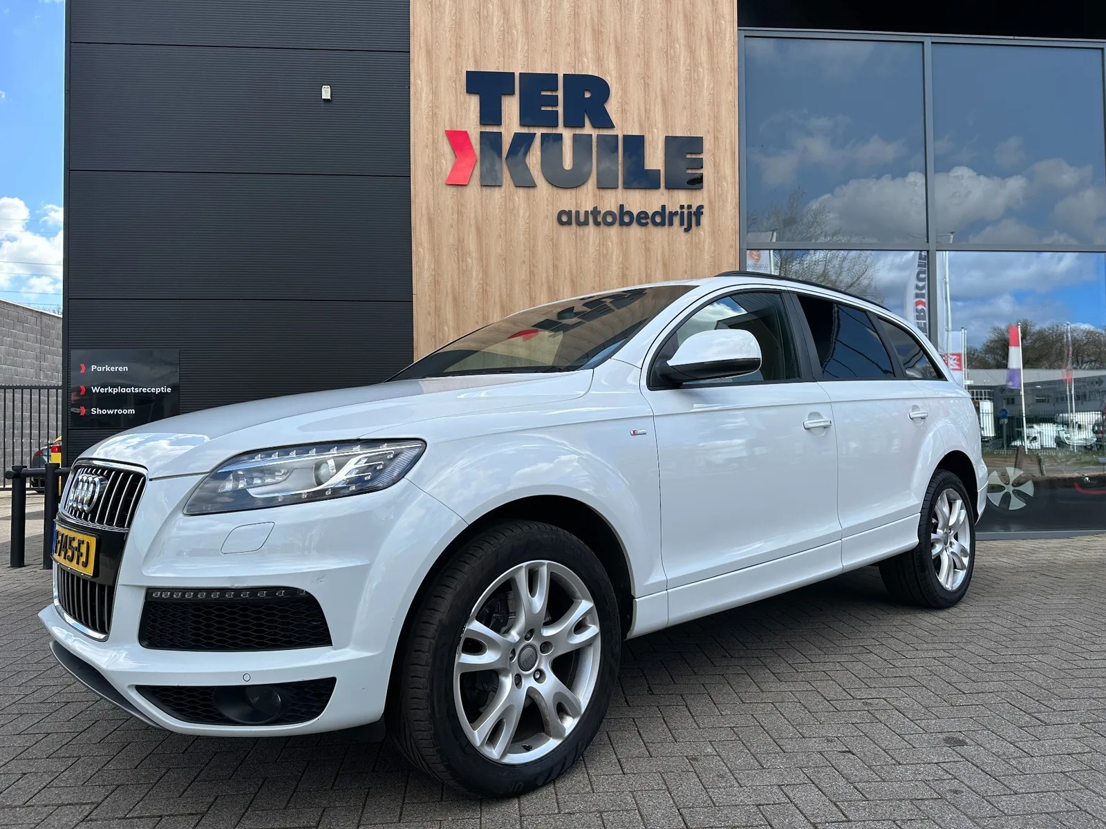 Audi Q7 (2015) — foto 1