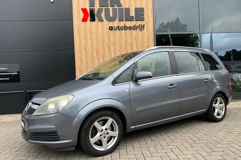 Opel Zafira (2005)