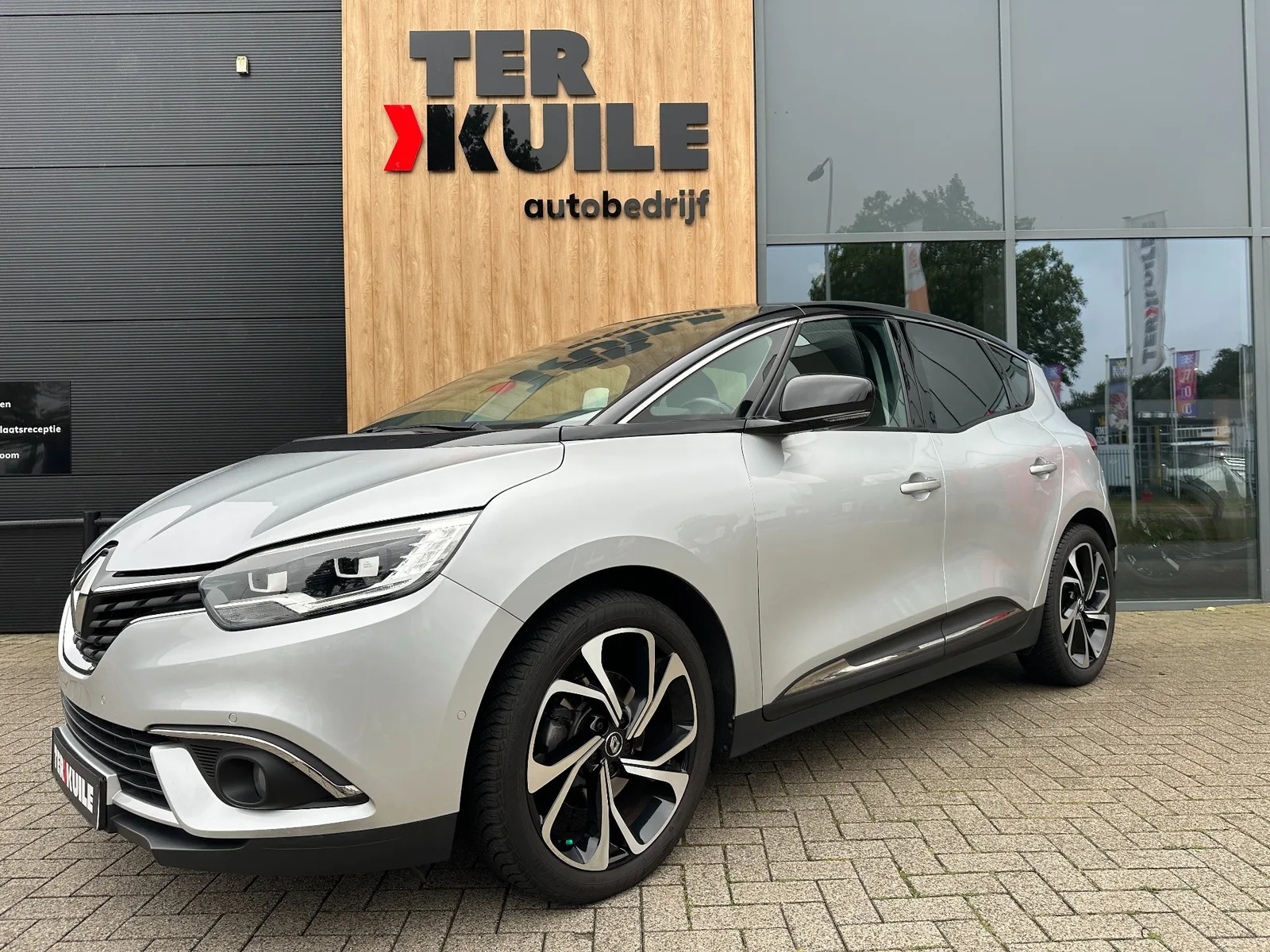 Renault Scénic (2019) — foto 1