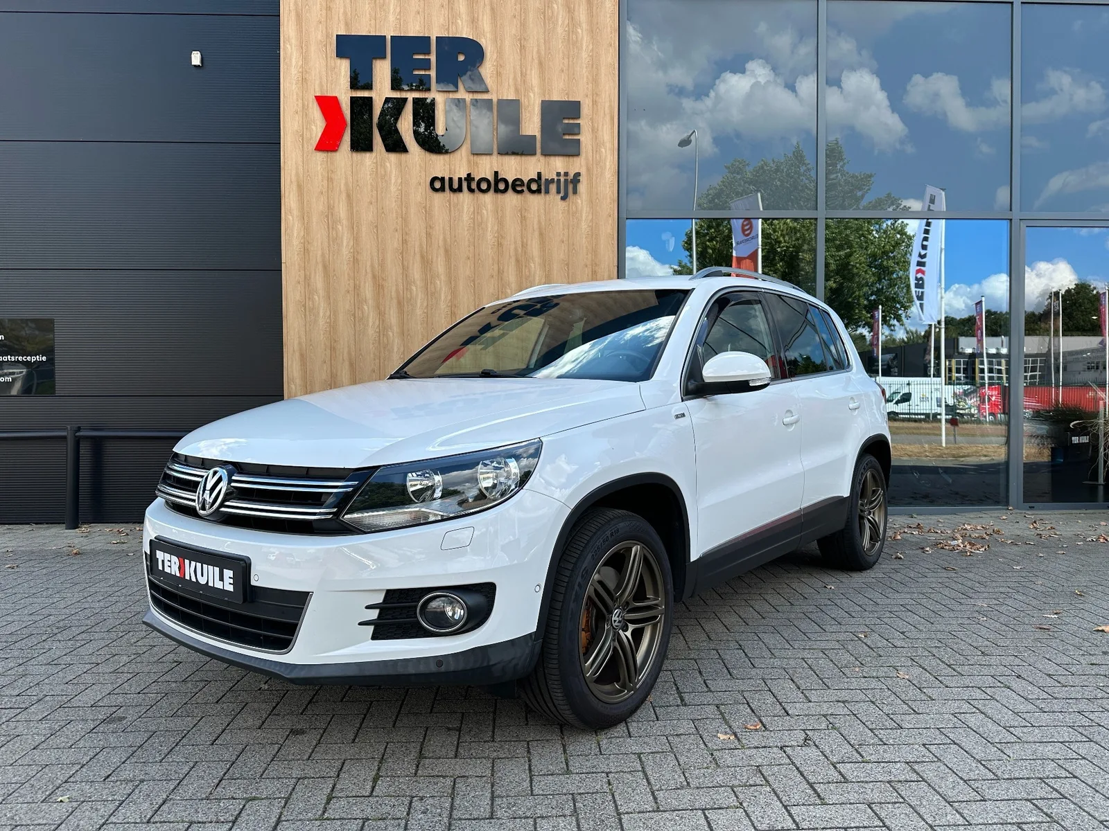 Volkswagen Tiguan (2013) — foto 1
