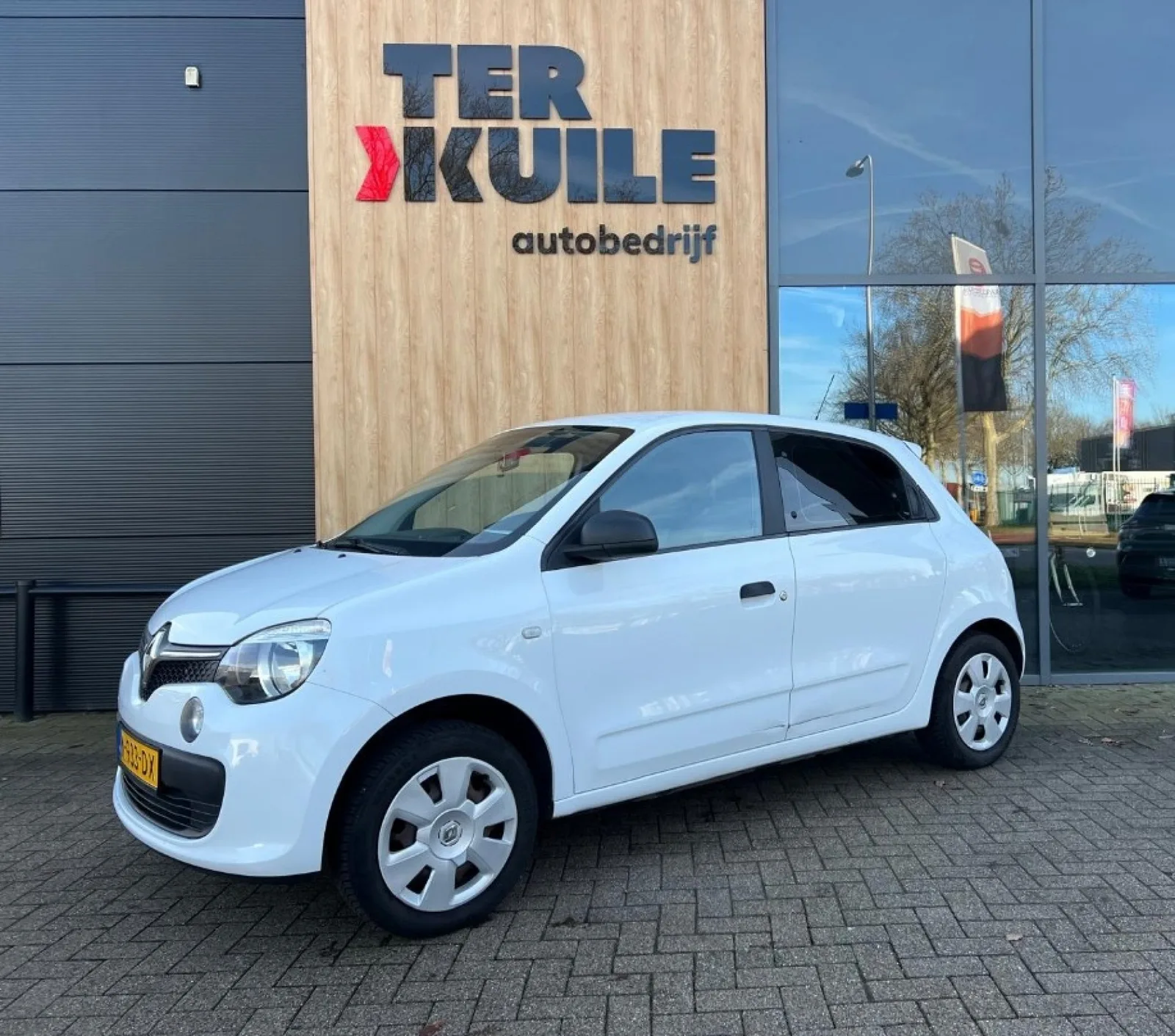 Renault Twingo (2015) — foto 1