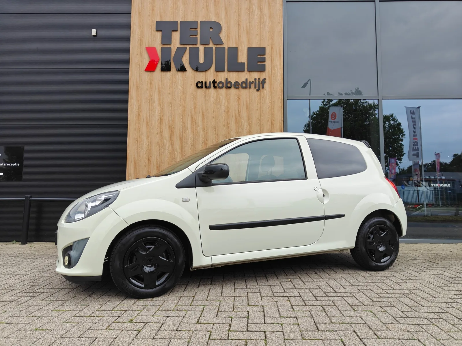 Renault Twingo (2011) — foto 1
