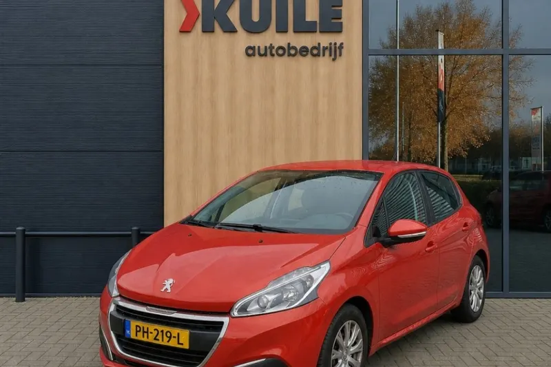 Peugeot 208 (2017)