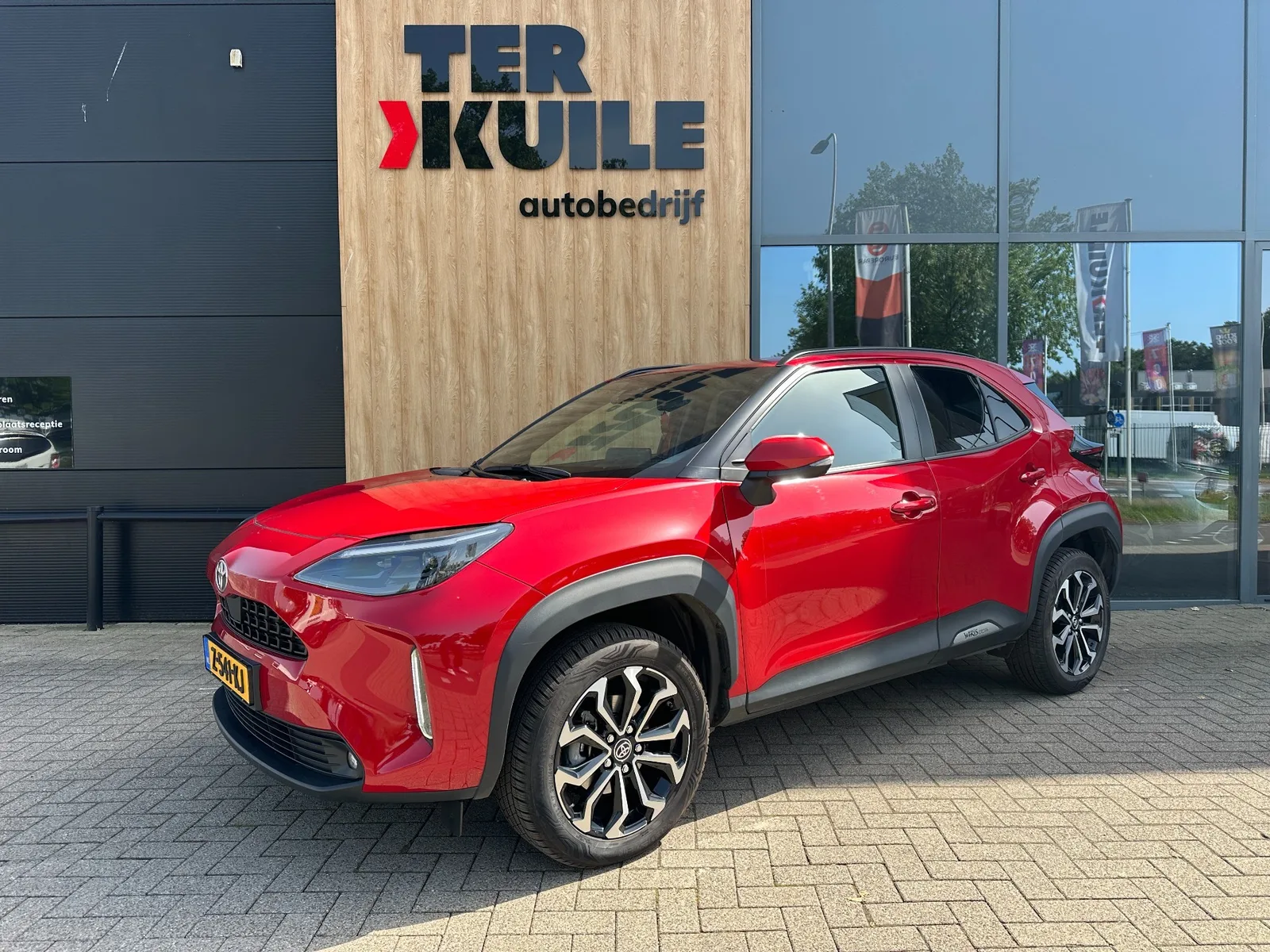 Toyota Yaris Cross (2024) — foto 1