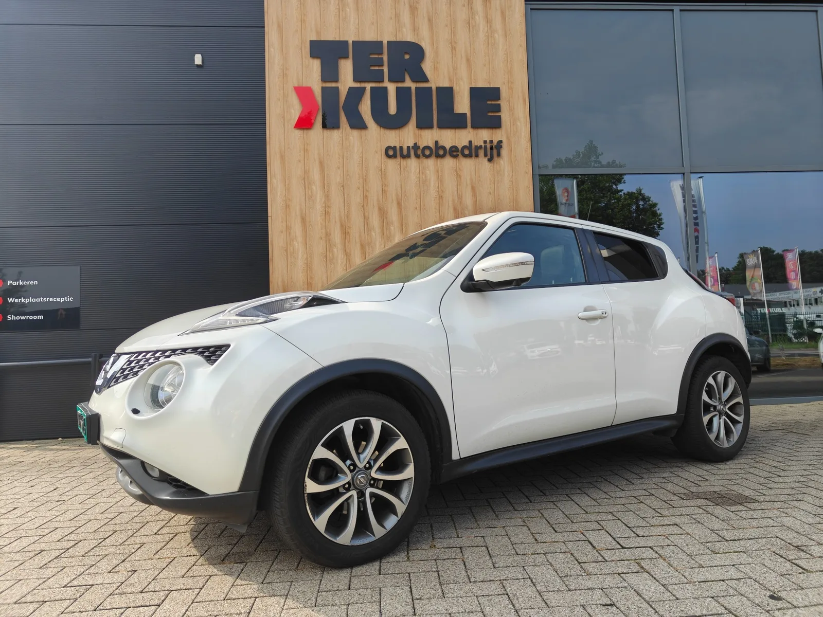 Nissan Juke (2014) — foto 1