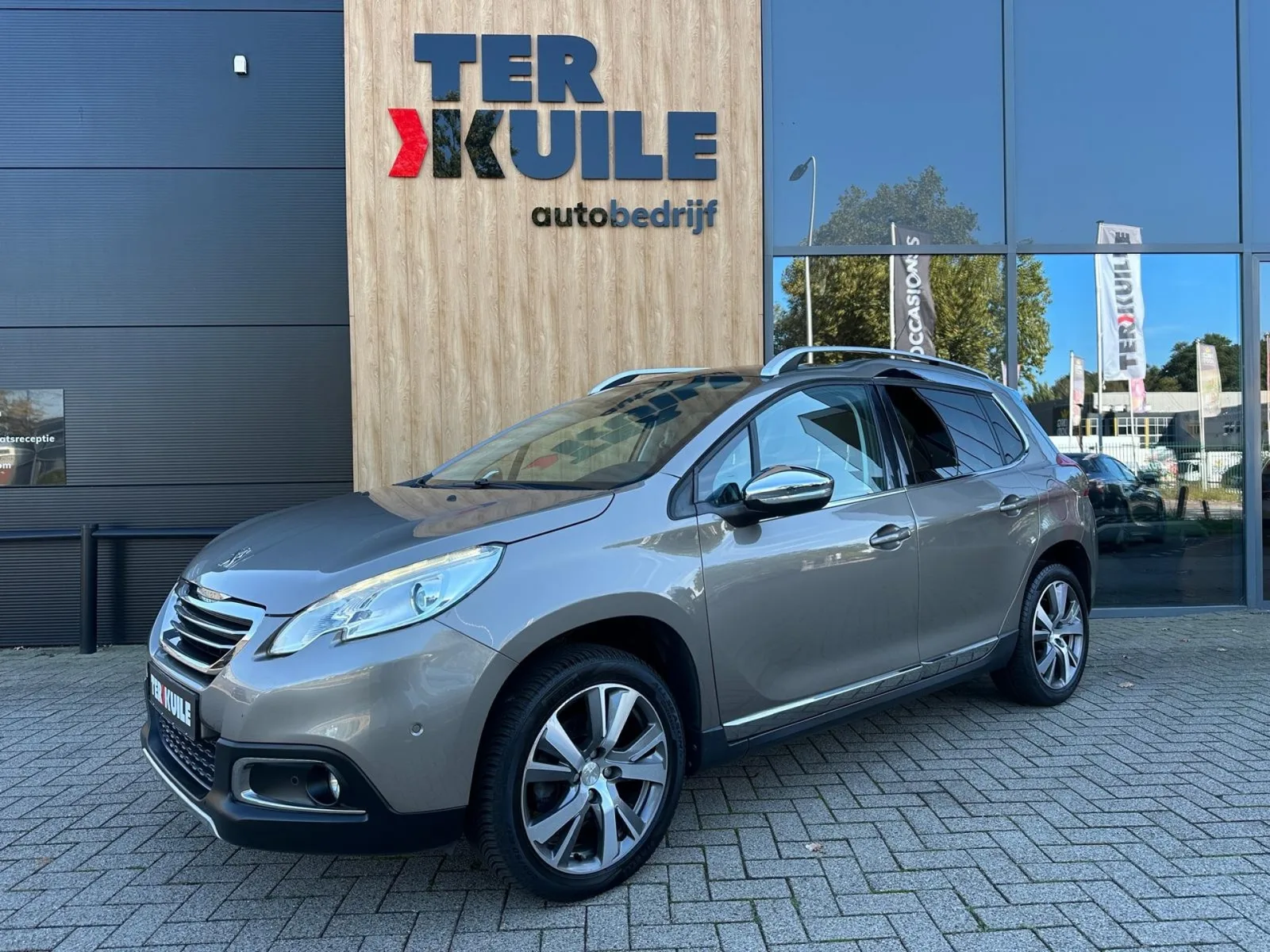 Peugeot 2008 (2015) — foto 1