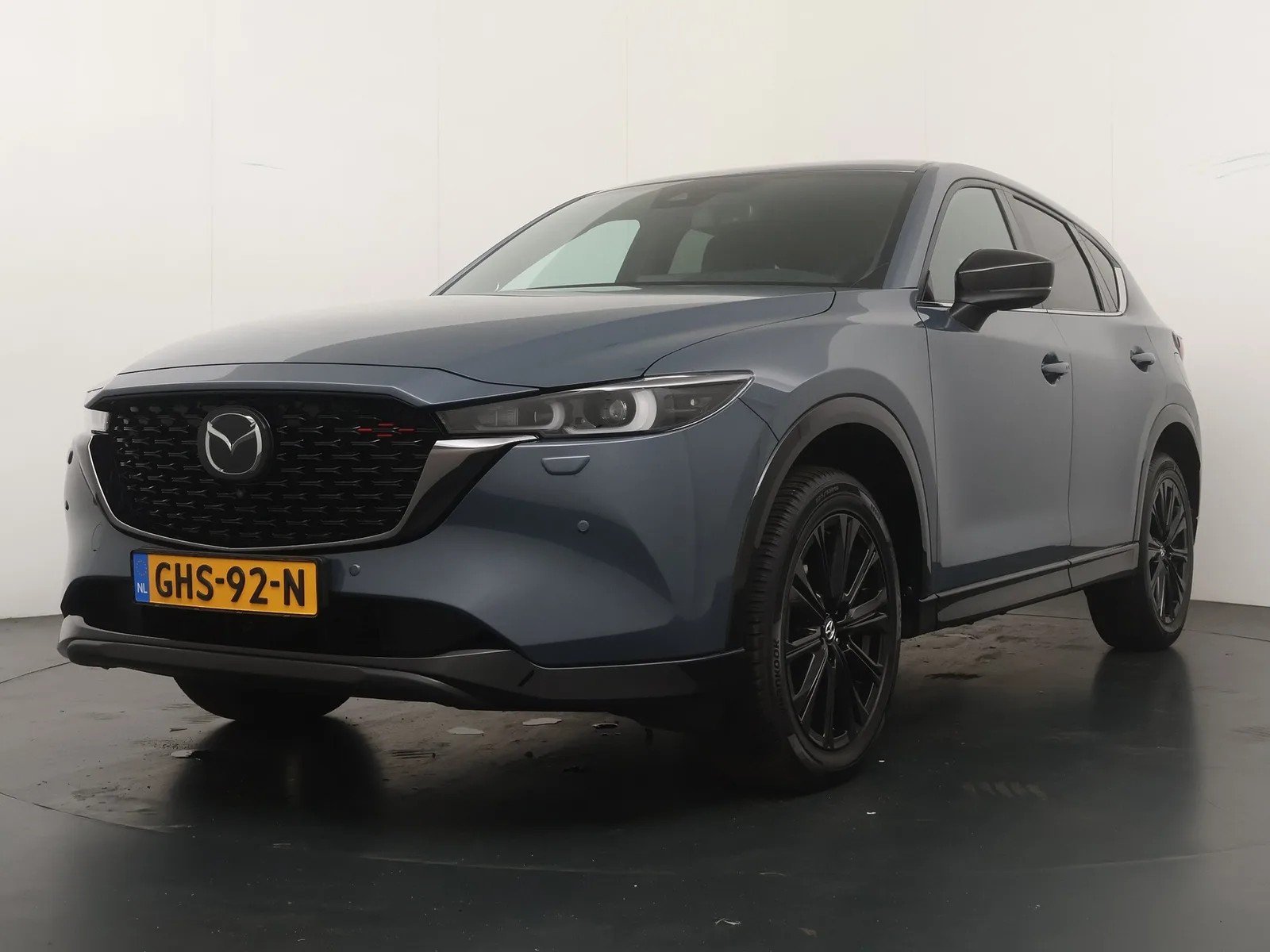 Mazda CX-5 (2024) — foto 1