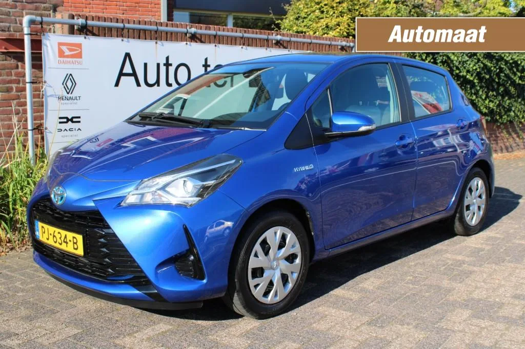 Toyota Yaris (2017) — foto 1