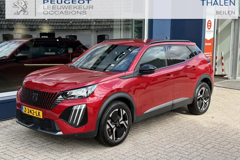 Peugeot 2008 (2023)