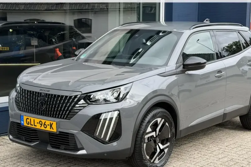 Peugeot 2008 (2024)