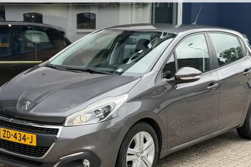 Peugeot 208 (2019)