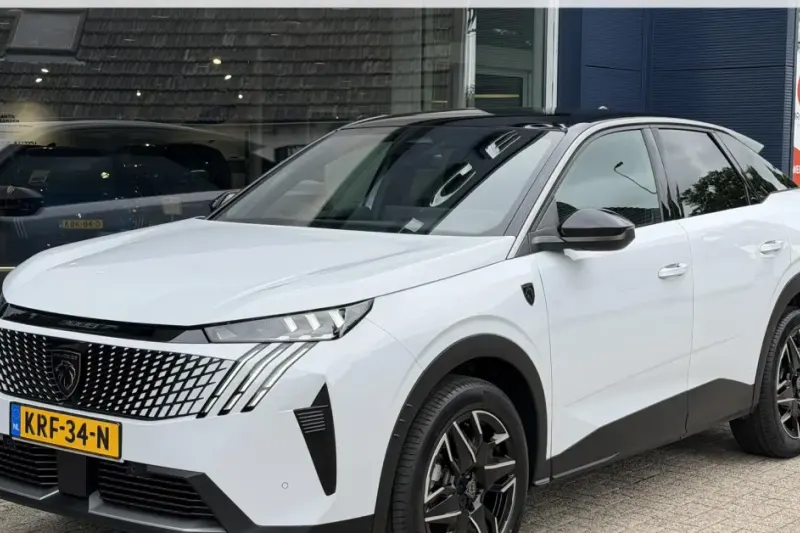Peugeot 3008 (2025)