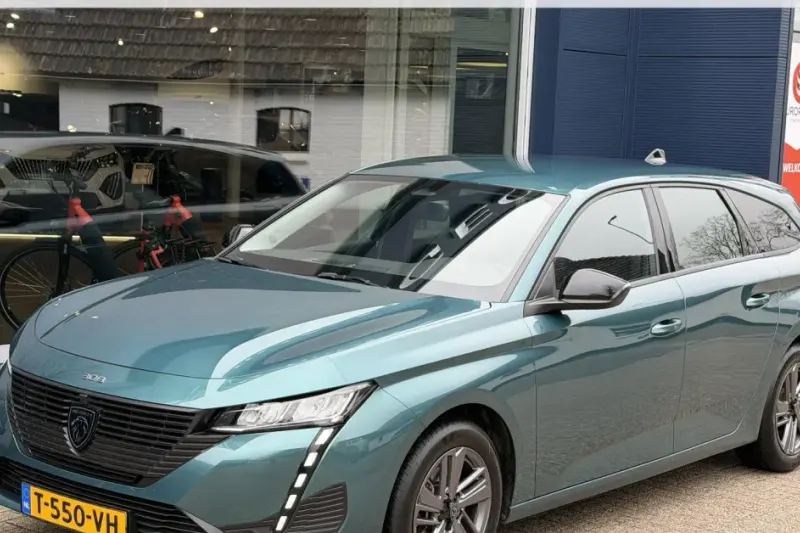 Peugeot 308 (2023)