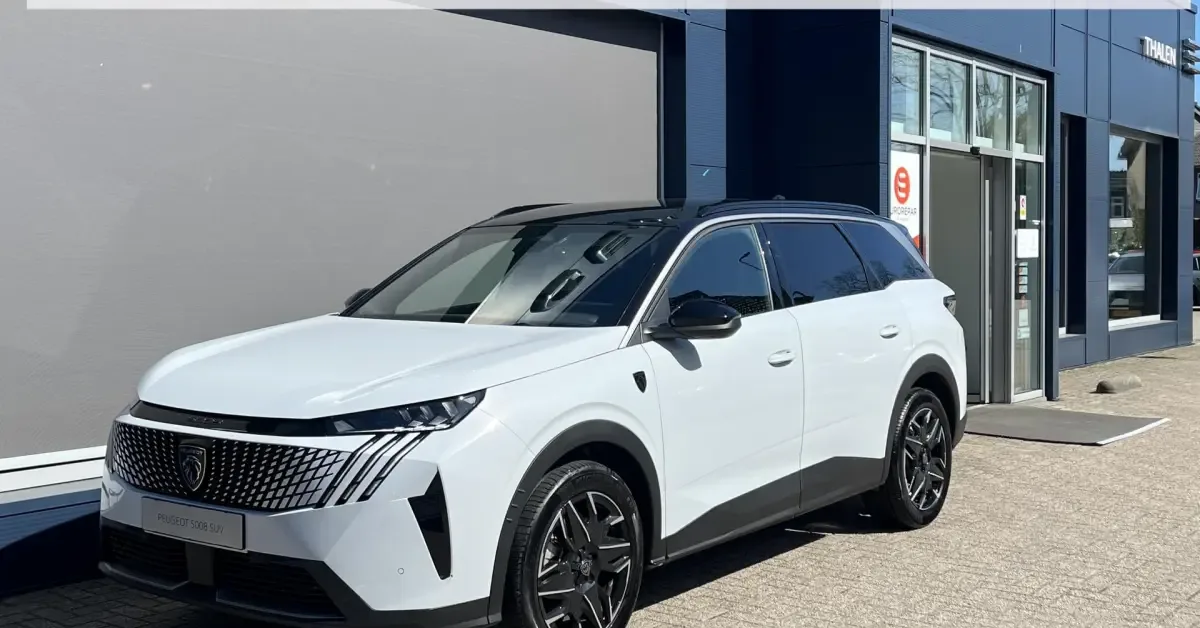 Peugeot 5008 (2025) — foto 1