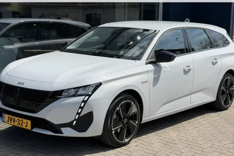 Peugeot e-308 (2026)