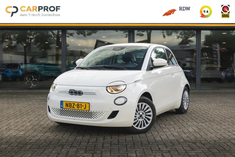 Fiat 500e (2023)