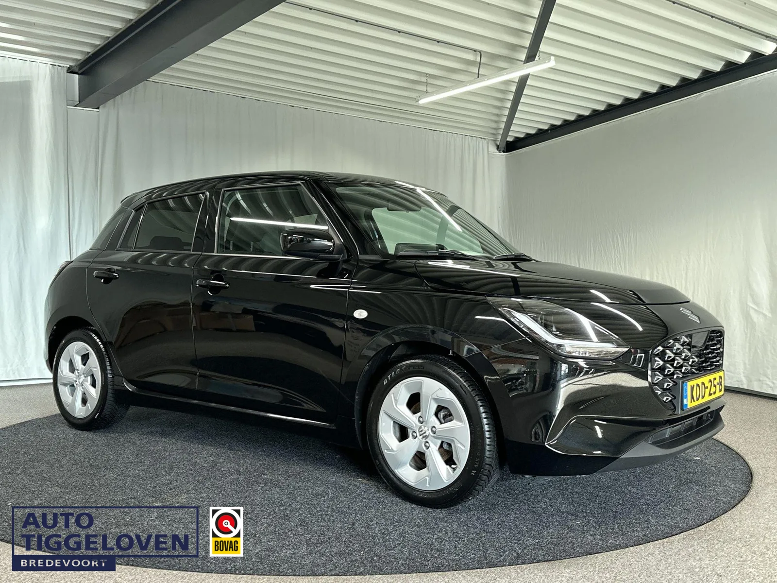 Suzuki Swift (2025) — foto 1