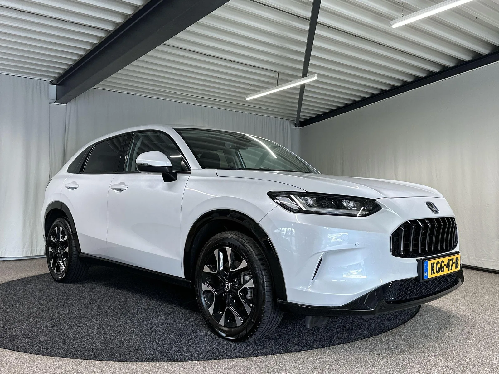 Honda ZR-V (2025) — foto 1