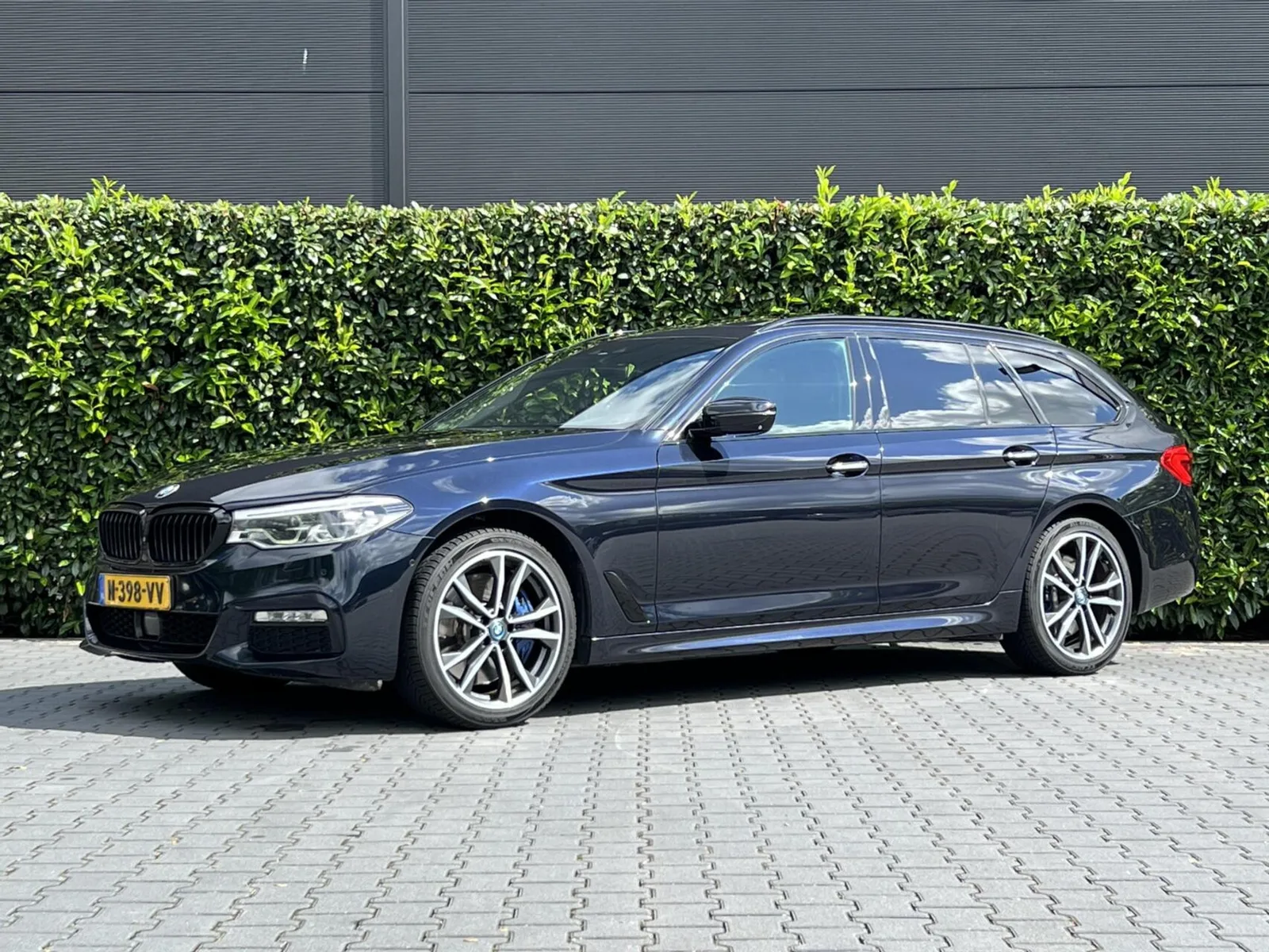 BMW 5-Serie (2017) — foto 1