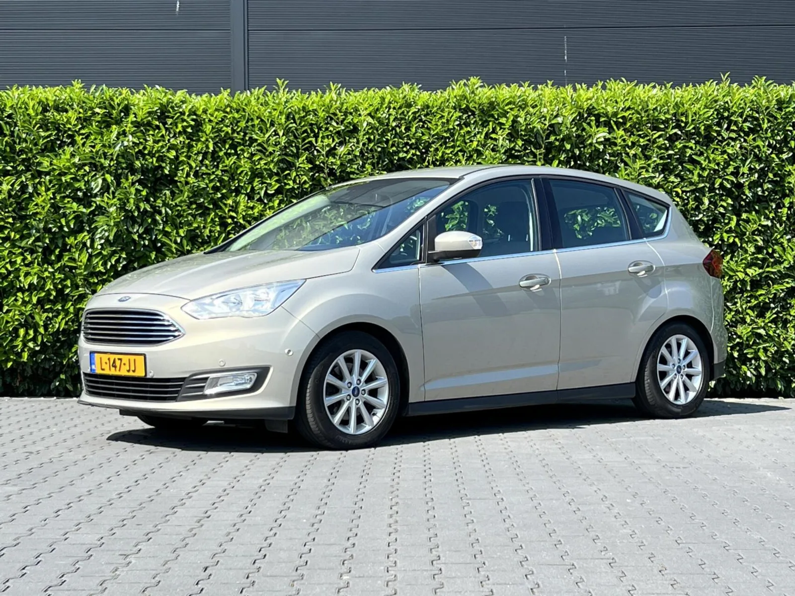 Ford C Max (2016) — foto 1