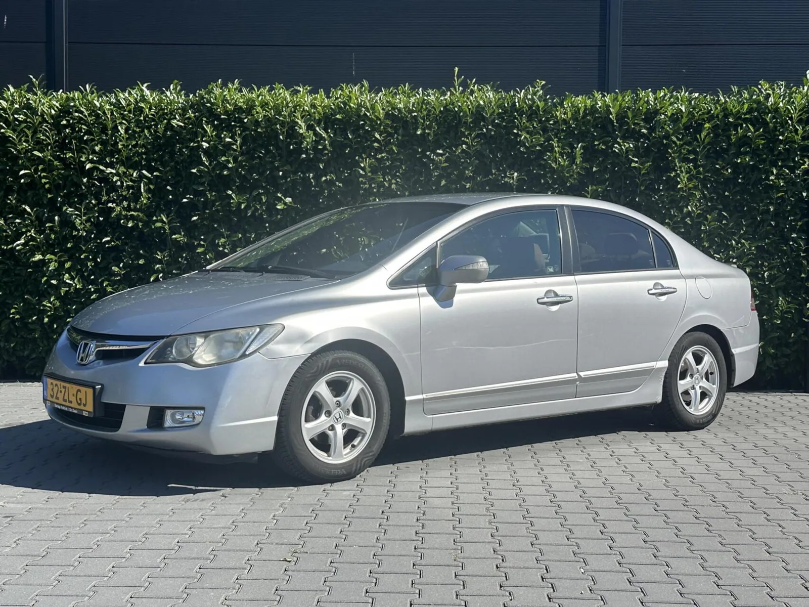 Honda Civic (2008) — foto 1