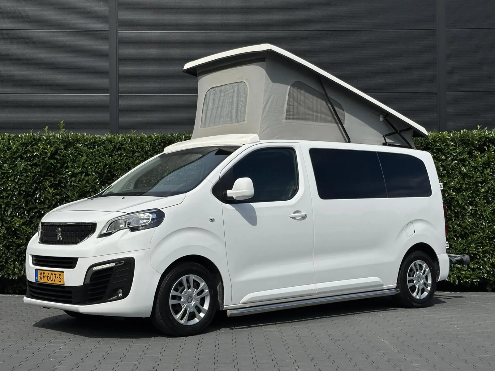 Peugeot Expert (2016) — foto 1