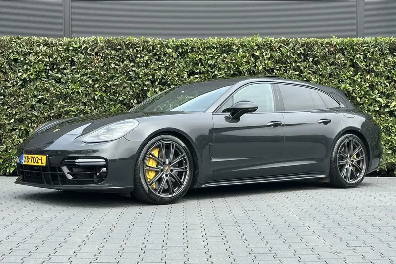 Porsche Panamera (2018)