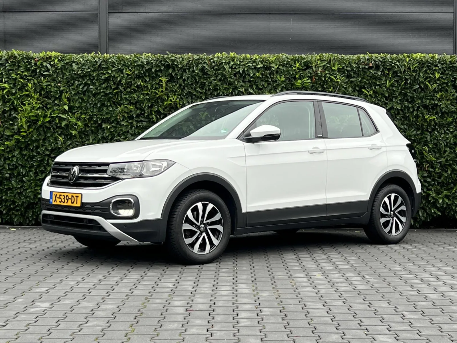 Volkswagen T-Cross (2022) — foto 1