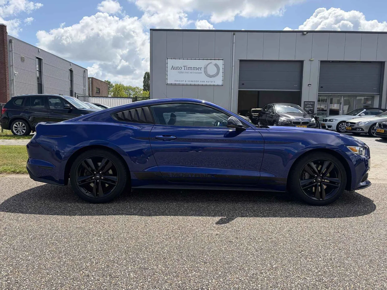 Ford Mustang (2016) — foto 1