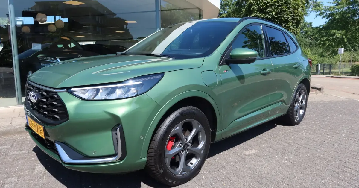 Ford Kuga (2025) — foto 1