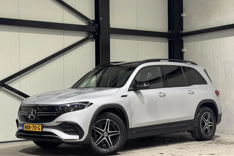 Mercedes-Benz EQB (2022)