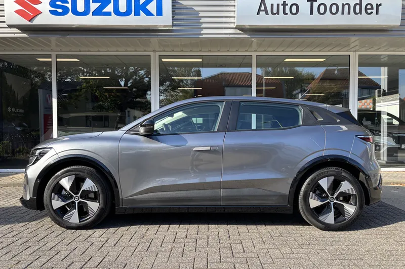 Renault Mégane E-Tech (2023)