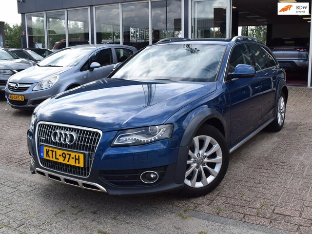Audi A4 Allroad (2010) — foto 1
