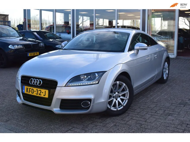 Audi TT (2010) — foto 1