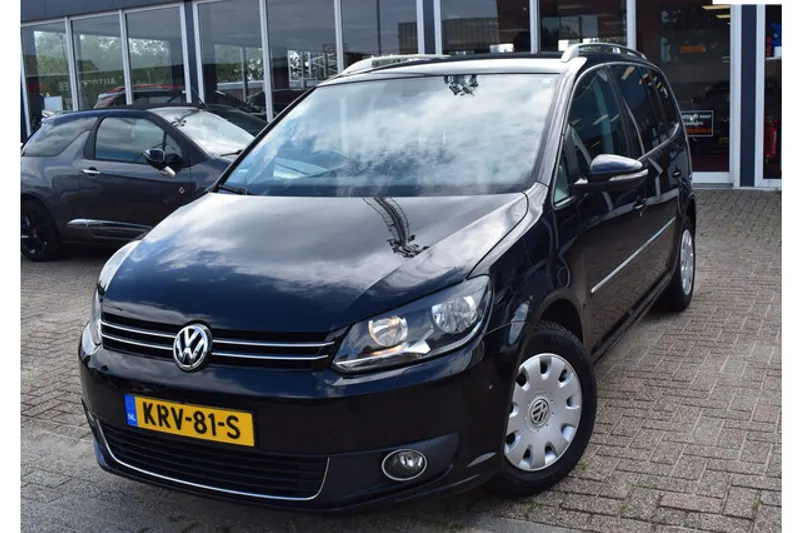 Volkswagen Touran (2012)