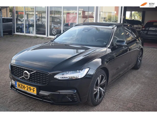Volvo V90 (2022) — foto 1