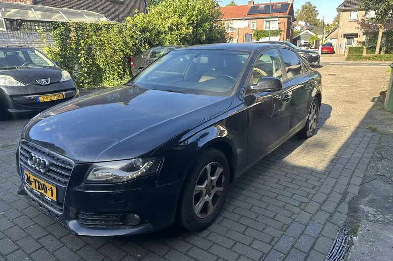 Audi A4 (2012)