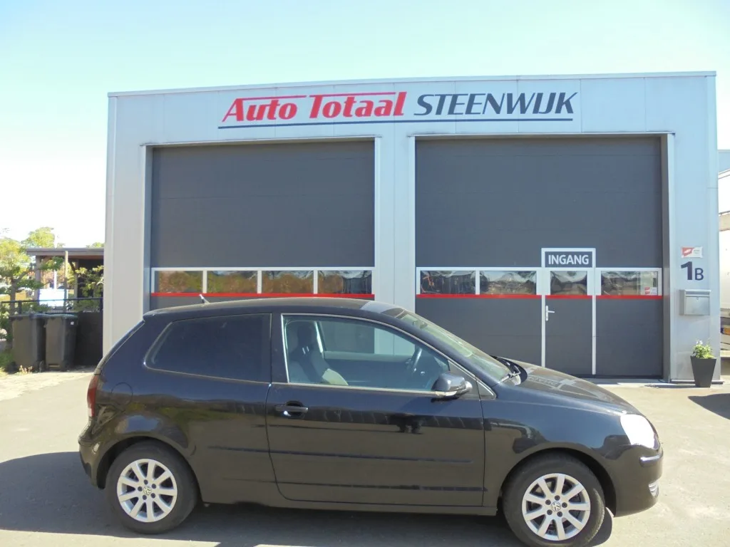 Volkswagen Polo (2007) — foto 1