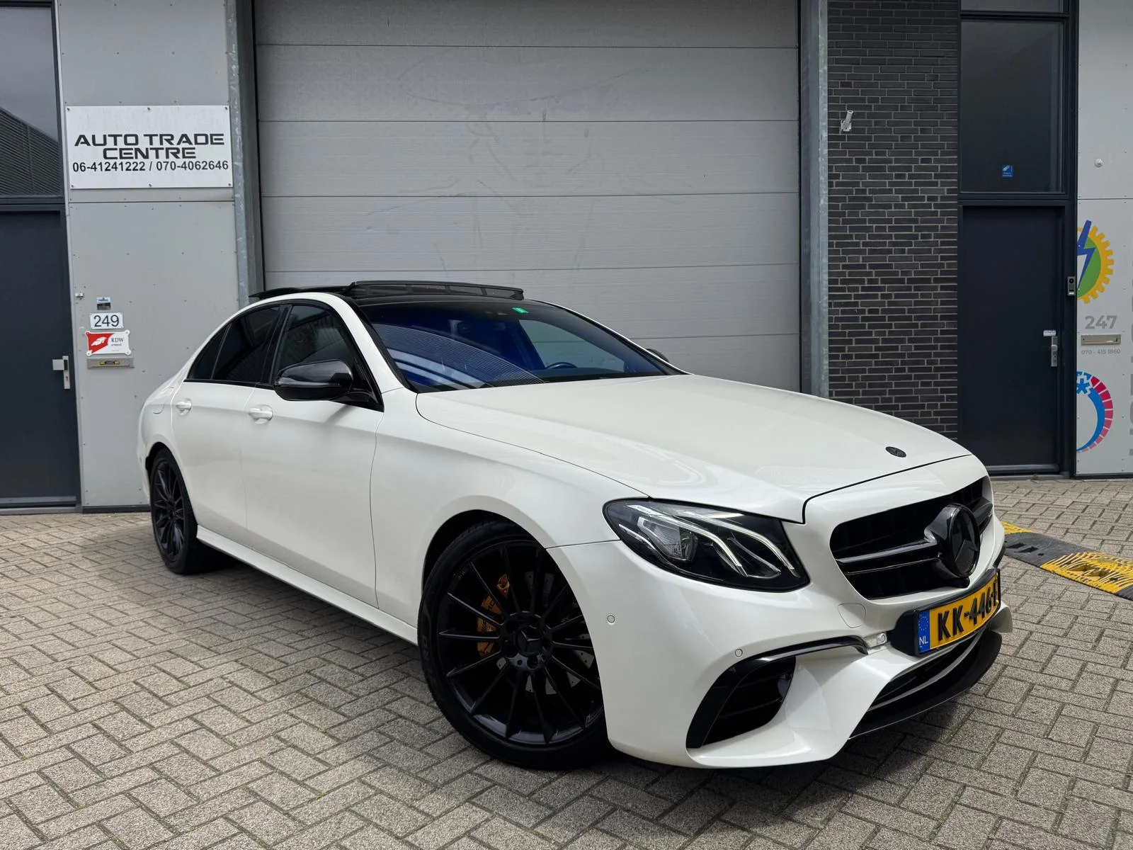 Mercedes-Benz E-Klasse (2016) — foto 1