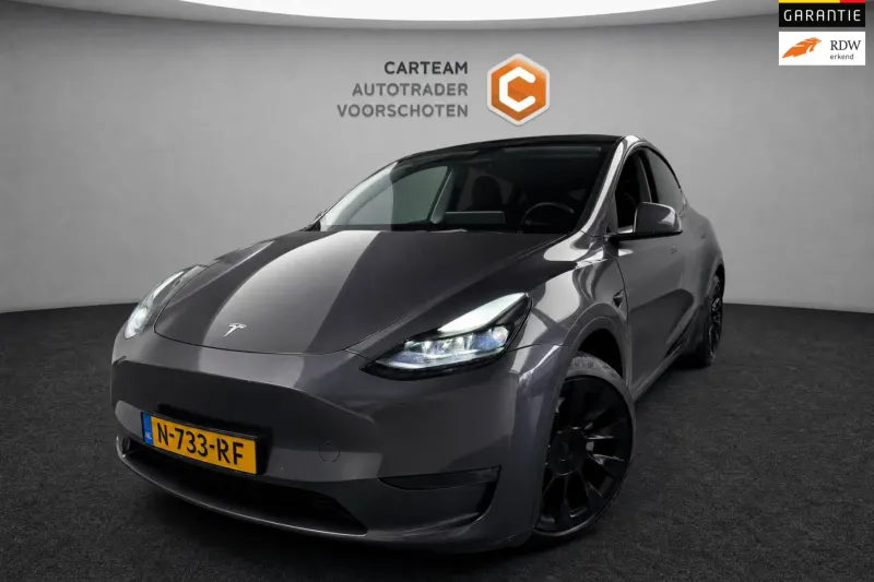 Tesla Model Y (2021)
