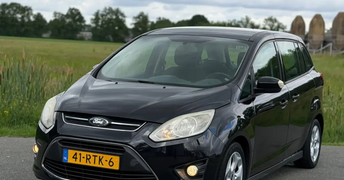 Ford Grand C-Max (2011) — foto 1